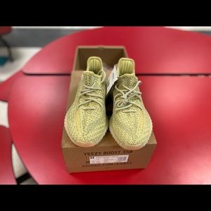 Yeezy boost 350 V2